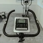 Luxury Square דירה דולני קובין