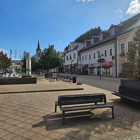 Luxury Square Apartamento