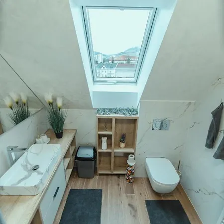 Luxury Square Apartamento Dolny Kubin