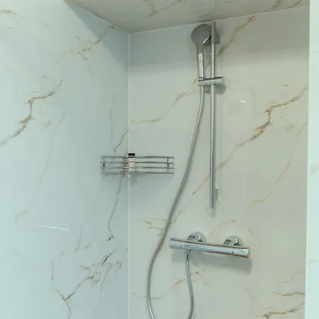 Luxury Square Apartment