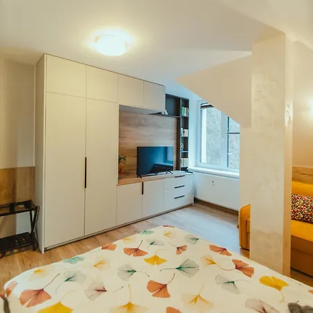 Luxury Square Apartment Dolny Kubin